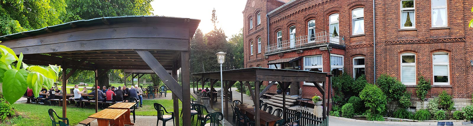 Landhotel & Bikerhotel Motorrad Pension Gut Externbrock